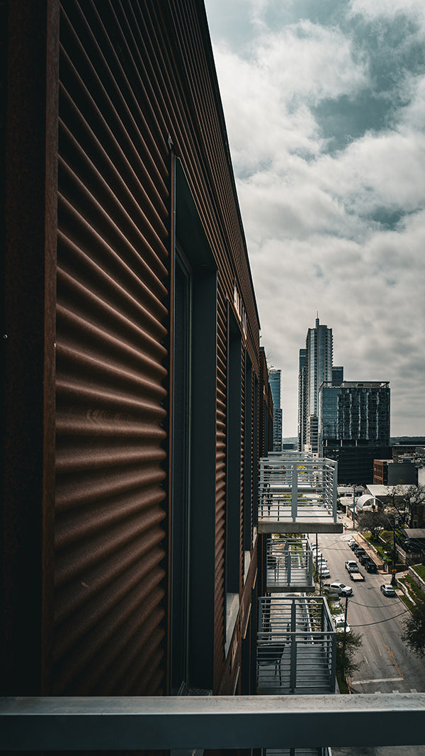 Hustle & Bustle - ATX
